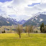 Rauchenbacher Apartments, *