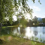 Rauchenbacher Apartments,