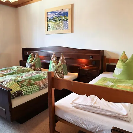 Rauchenbacher Apartments, Apartman